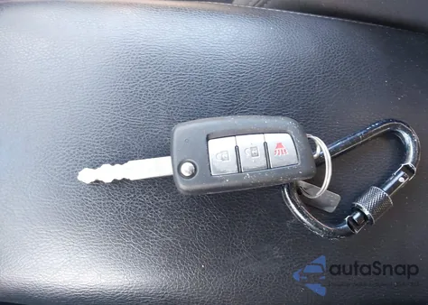 2015 Nissan Rogue S z USA, uszkodzony, nr VIN KNMAT2MV1FP591839